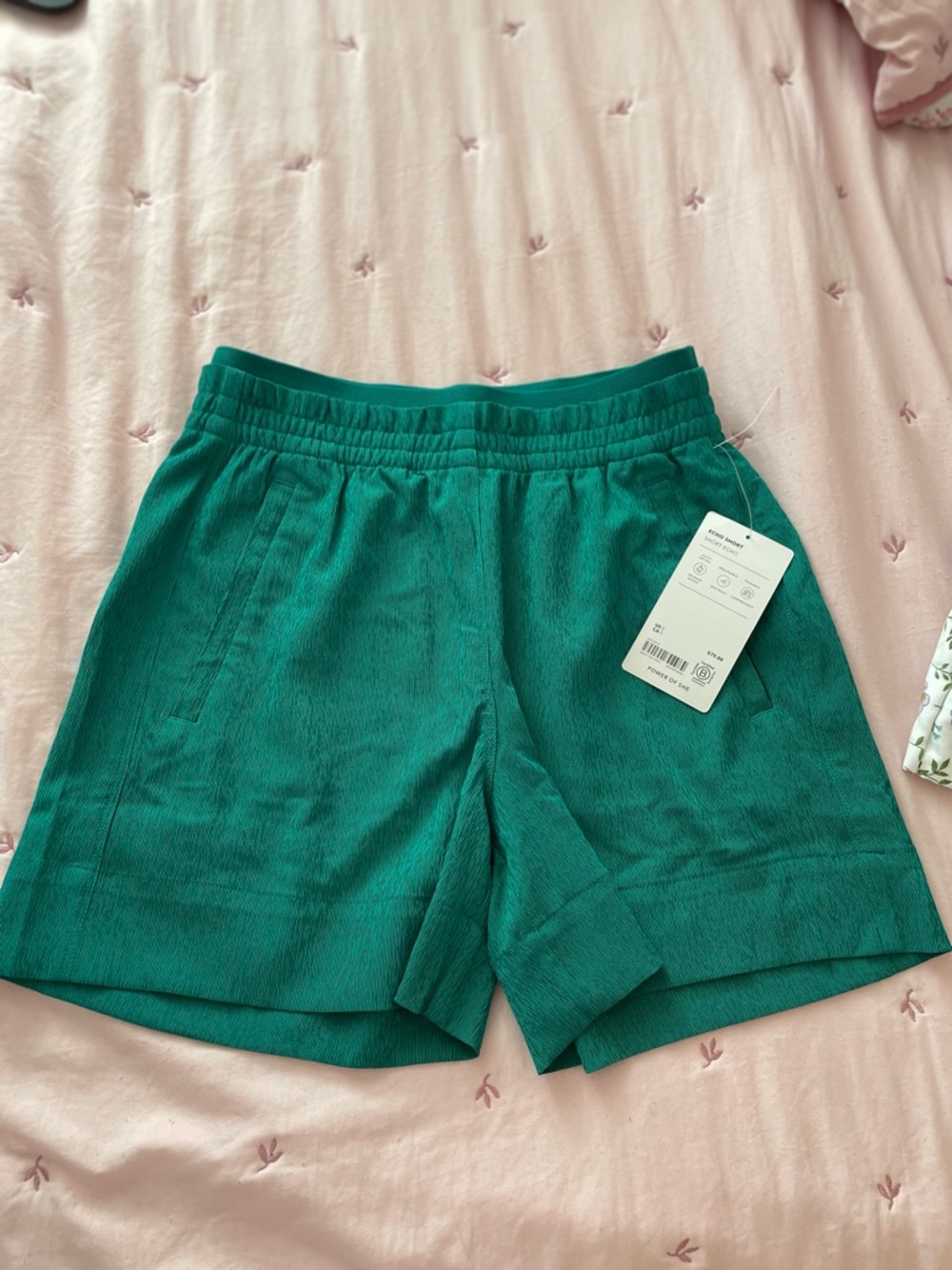 NWT Women's Elastic Athleta Waist Green Shorts